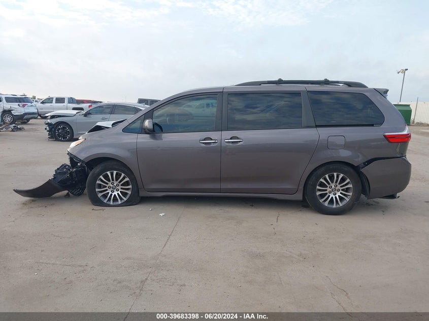 2019 Toyota Sienna Xle 8 Passenger VIN: 5TDYZ3DC2KS995993 Lot: 39683398