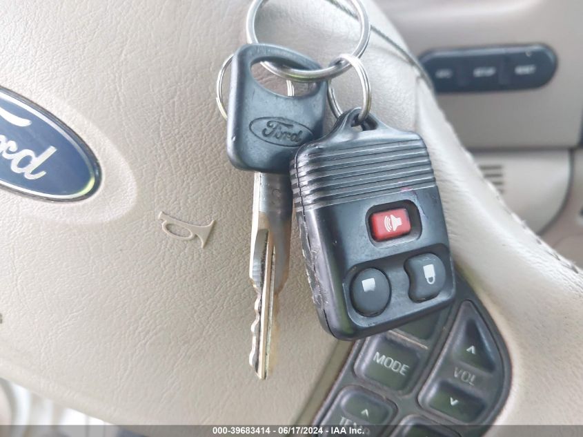 2005 Ford F-350 Lariat/Xl/Xlt VIN: 1FTWW33P15EA70541 Lot: 39683414