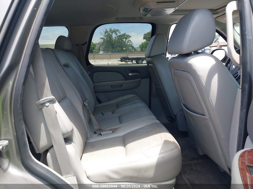 2007 Chevrolet Tahoe Ltz VIN: 1GNFK13037J155028 Lot: 39683544