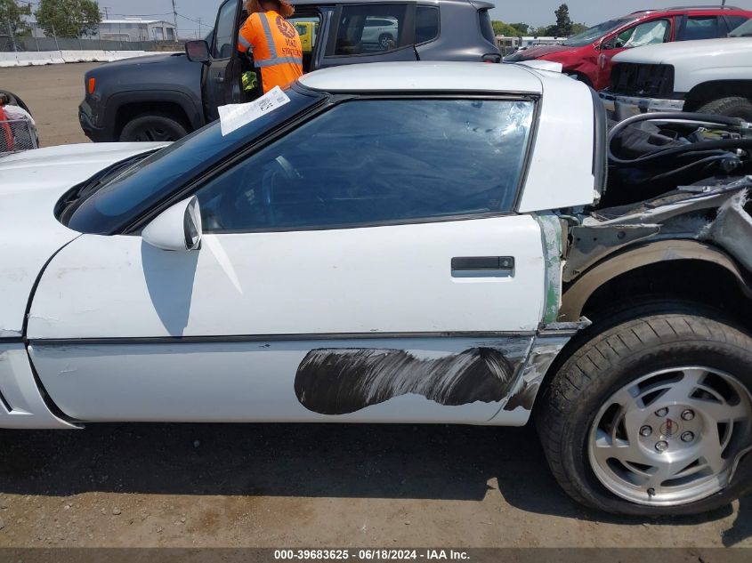 1990 Chevrolet Corvette VIN: 1G1YY2383L5117418 Lot: 39683625