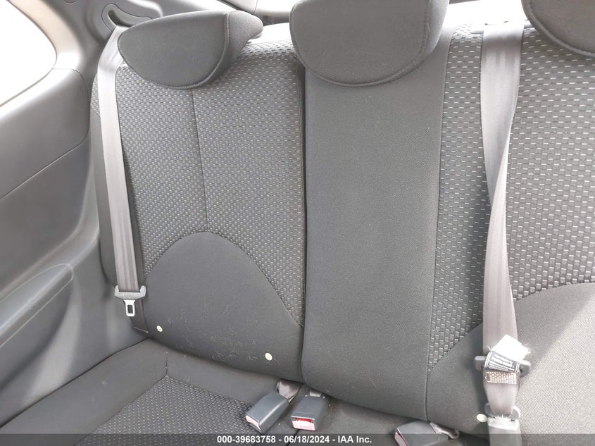 2008 Hyundai Accent Gs VIN: KMHCM36C78U075413 Lot: 39683758