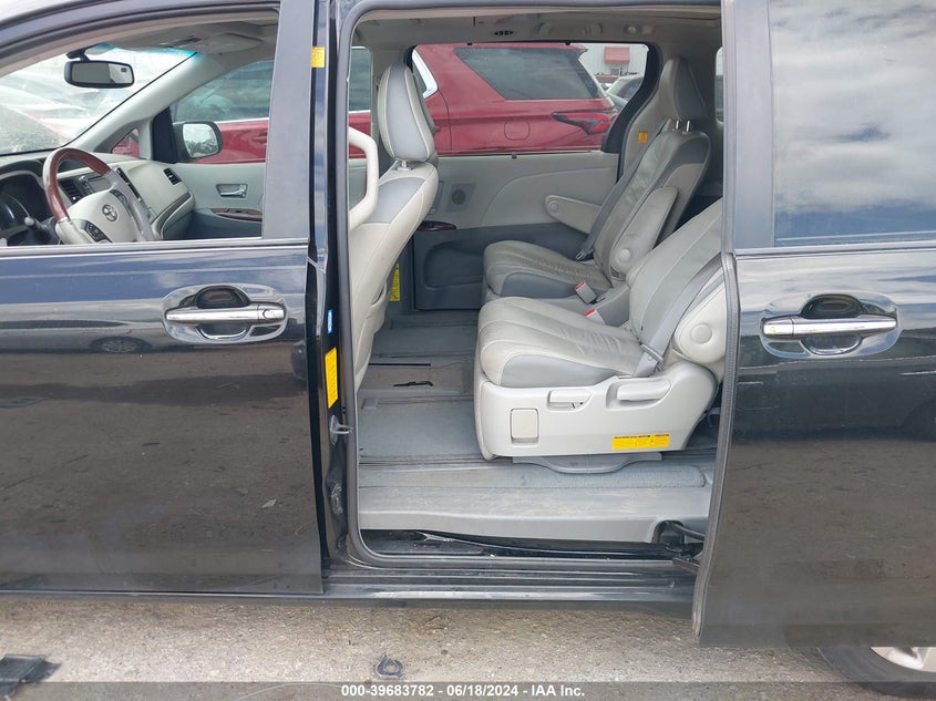 2011 Toyota Sienna Limited V6 VIN: 5TDYK3DC9BS165662 Lot: 39683782