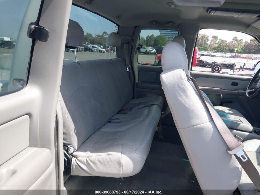 2000 GMC Sierra 1500 Sle VIN: 1GTEK19TXYZ288958 Lot: 39683793