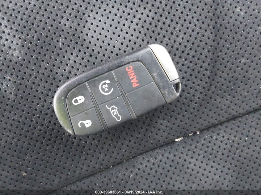 2017 Jeep Grand Cherokee Trailhawk VIN: 1C4RJFLG4HC887578 Lot: 39683861