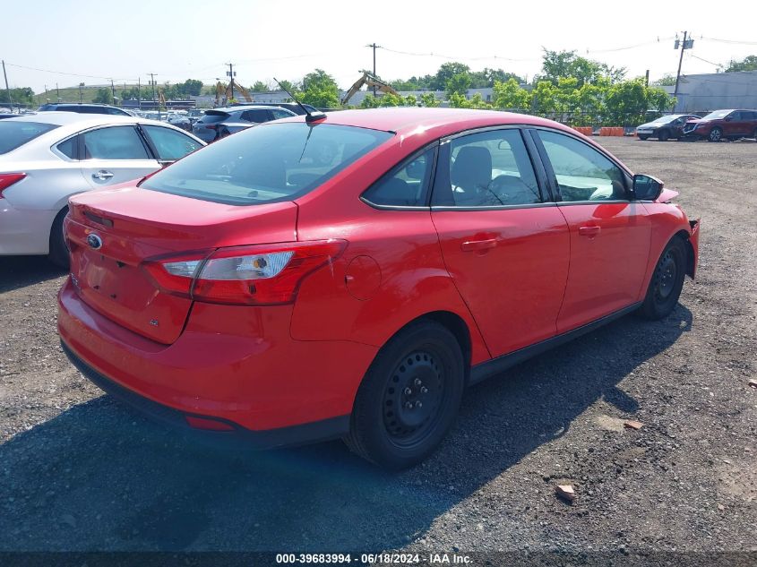 1FAHP3F24CL323730 2012 Ford Focus Se