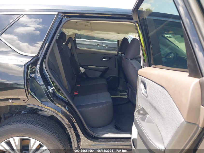 VIN 5N1BT3BAXPC833641 2023 NISSAN ROGUE SV