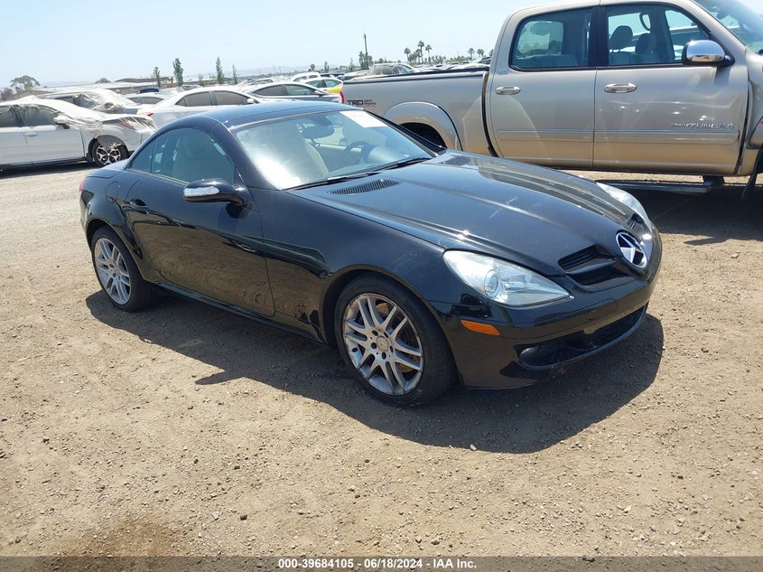 2007 Mercedes-Benz Slk 350 VIN: WDBWK56F47F151216 Lot: 39684105
