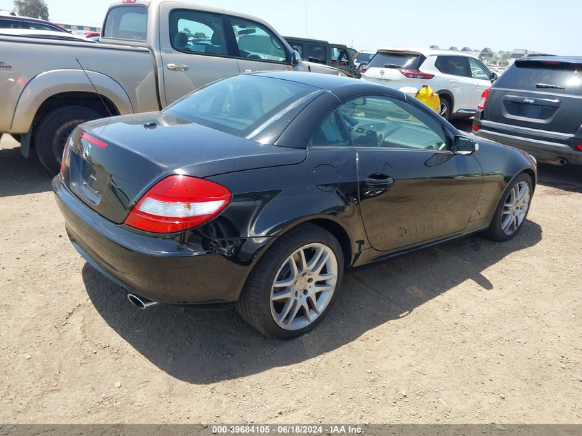 2007 Mercedes-Benz Slk 350 VIN: WDBWK56F47F151216 Lot: 39684105
