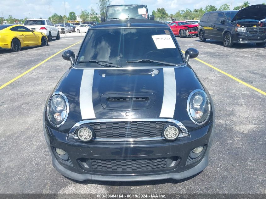 2013 Mini Convertible Cooper S VIN: WMWZP3C59DT550505 Lot: 39684164