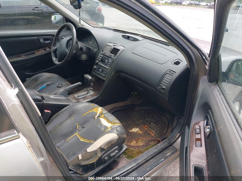 2001 Nissan Maxima Gle VIN: JN1CA31AX1T319265 Lot: 39684184