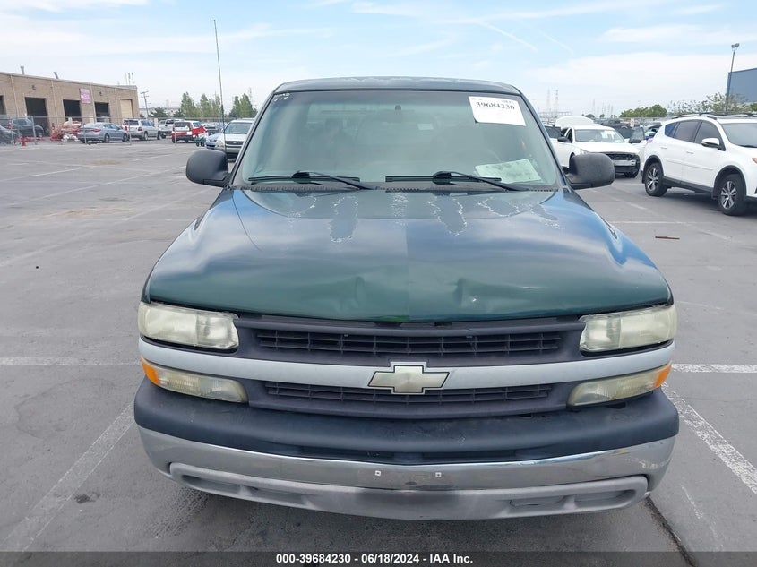 2002 Chevrolet Silverado 1500 VIN: 2GCEC19W621147537 Lot: 39684230