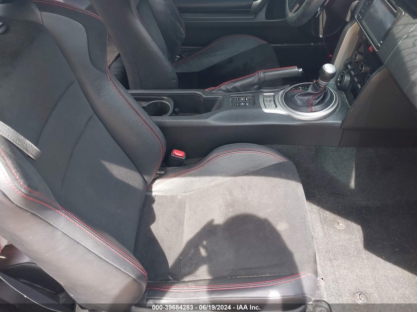 2013 Subaru Brz Limited VIN: JF1ZCAC18D2613914 Lot: 39684283