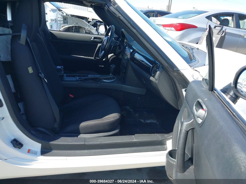 2008 Mazda Mx-5 Sport VIN: JM1NC25F580140577 Lot: 39684327