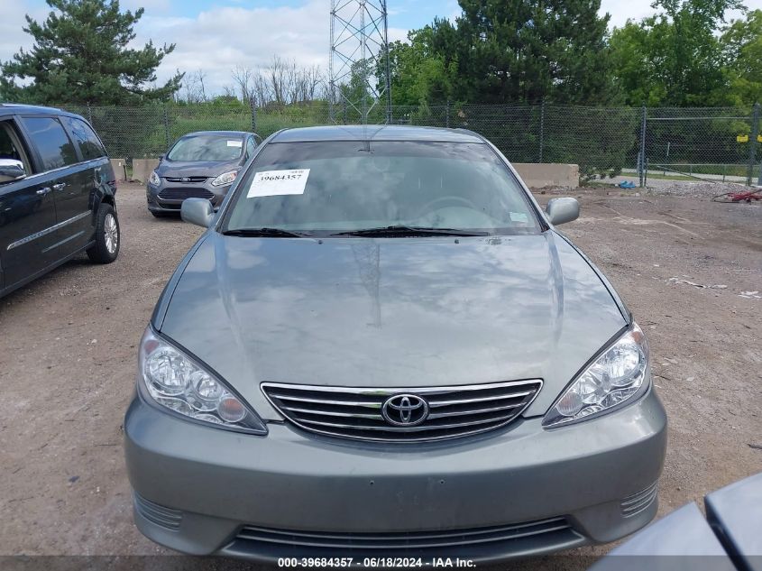 2005 Toyota Camry Le VIN: 4T1BE32K45U621649 Lot: 39684357