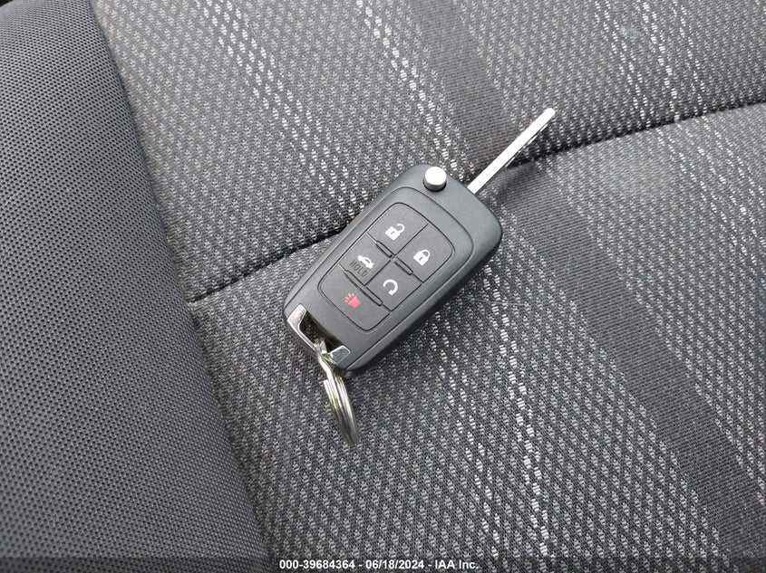 2018 Chevrolet Sonic Lt Auto VIN: 1G1JD5SG8J4124732 Lot: 39684364