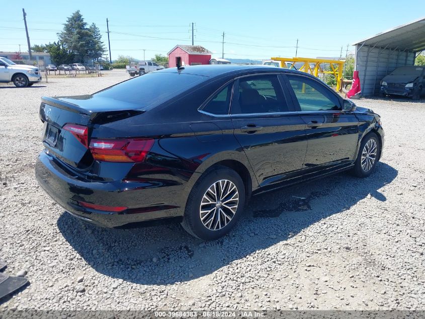 2019 Volkswagen Jetta 1.4T R-Line/1.4T S/1.4T Se VIN: 3VWC57BU3KM108102 Lot: 39684383