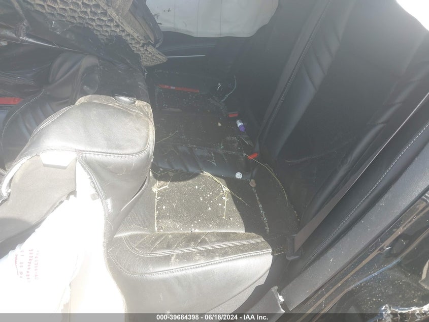 2023 CHRYSLER 300 300C - 2C3CCAPJ1PH501160