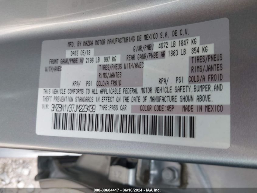 2018 Mazda Mazda3 Touring VIN: 3MZBN1V37JM223439 Lot: 39684417