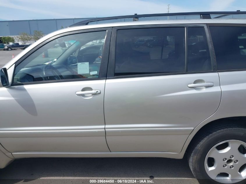 2005 Toyota Highlander Limited V6 VIN: JTEEP21A150102205 Lot: 39684450