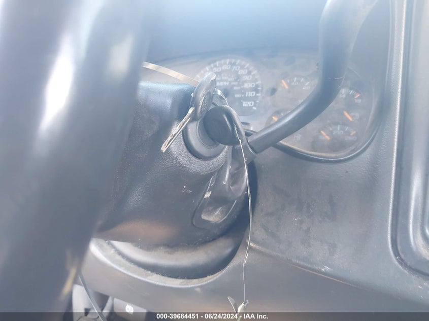 2005 Chevrolet Silverado 1500 Z71 VIN: 1GCEK19B15Z125473 Lot: 39684451