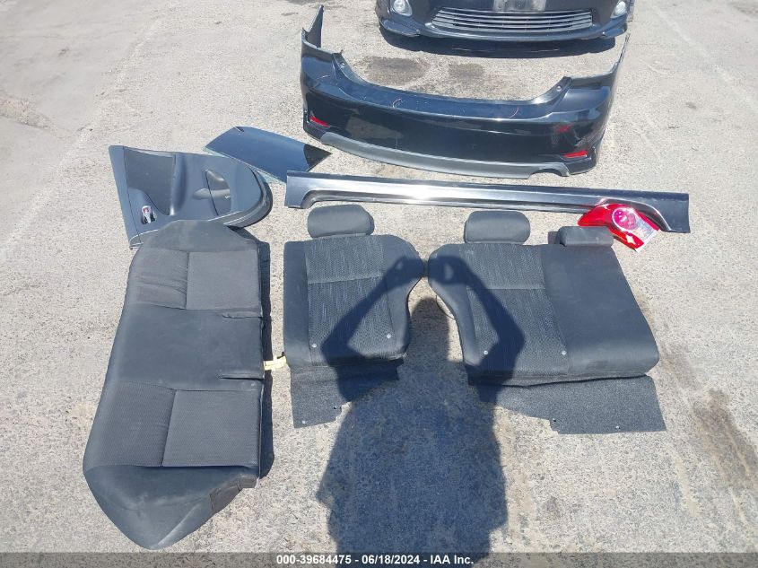 2011 Toyota Corolla S VIN: 2T1BU4EE5BC556046 Lot: 39684475