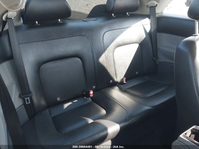 2002 Volkswagen New Beetle Gls VIN: 3VWCK21C32M446670 Lot: 39684491