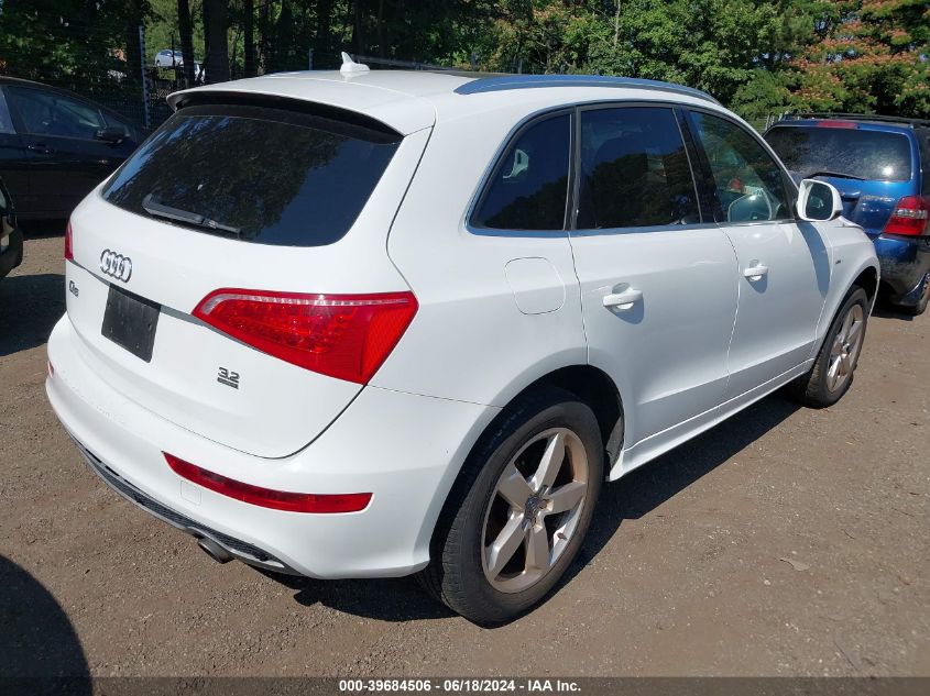 2011 Audi Q5 3.2 Premium Plus VIN: WA1WKAFP4BA083356 Lot: 39684506