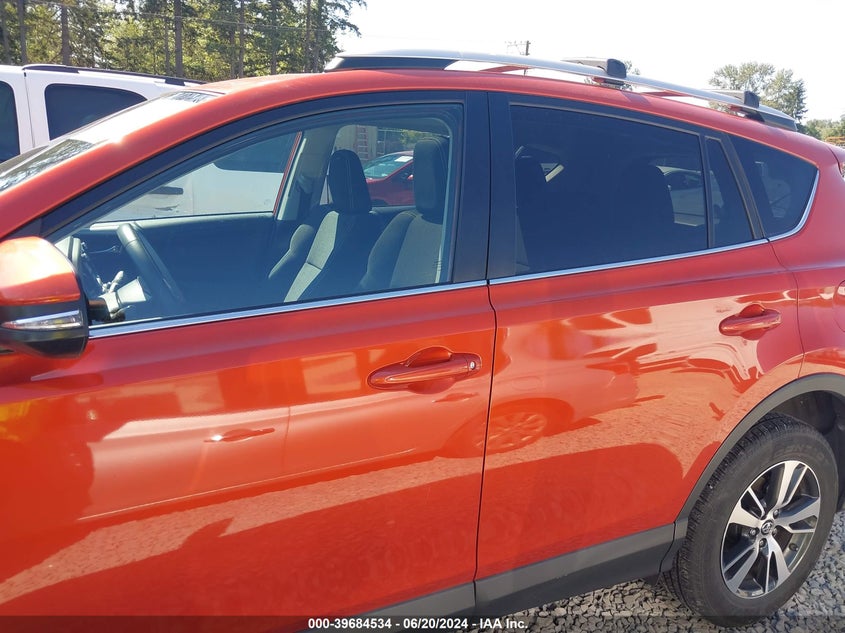 2016 TOYOTA RAV4 XLE - 2T3RFREV5GW482291