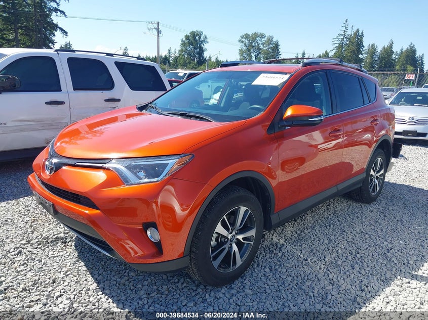 2016 TOYOTA RAV4 XLE - 2T3RFREV5GW482291