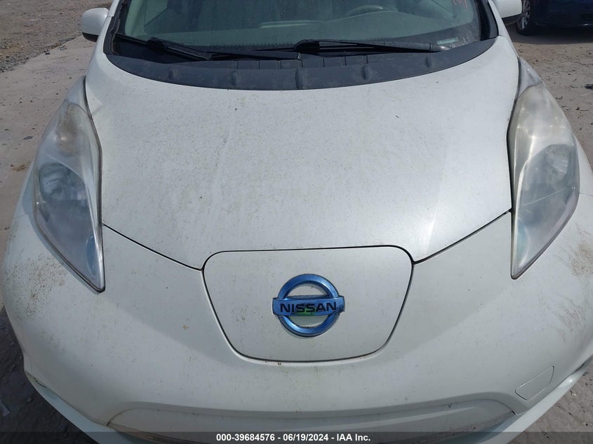 2015 Nissan Leaf Sv VIN: 1N4AZ0CP2FC311820 Lot: 39684576