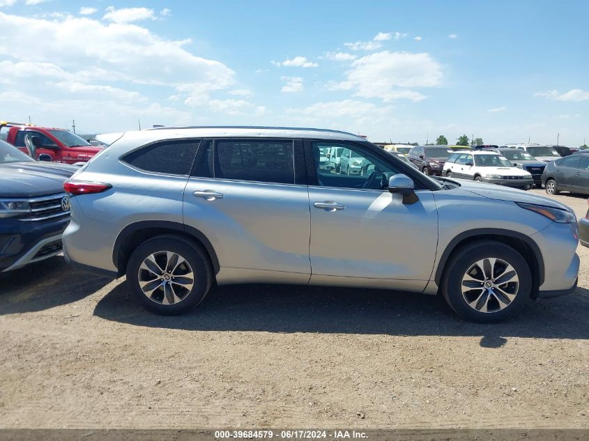 2021 Toyota Highlander Xle VIN: 5TDGZRAH7MS532779 Lot: 39684579