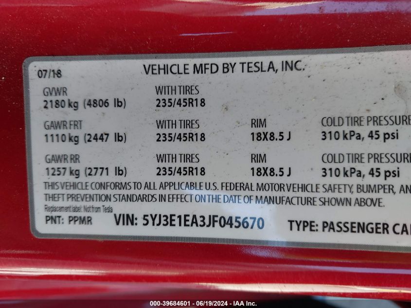 2018 Tesla Model 3 Long Range/Mid Range VIN: 5YJ3E1EA3JF045670 Lot: 39684601