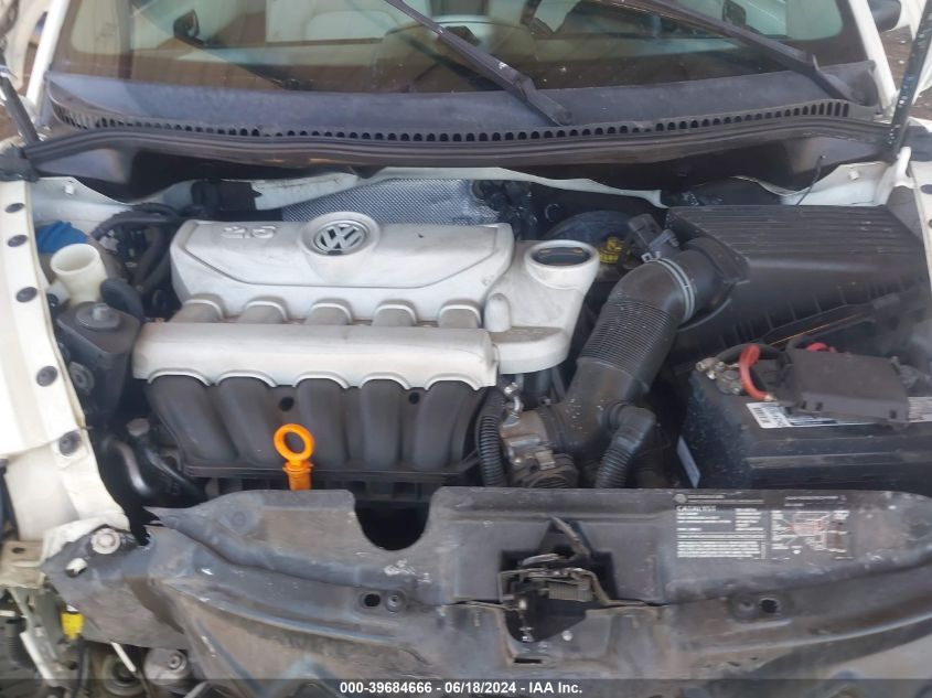 2007 Volkswagen New Beetle Triple White VIN: 3VWFG31YX7M415682 Lot: 39684666