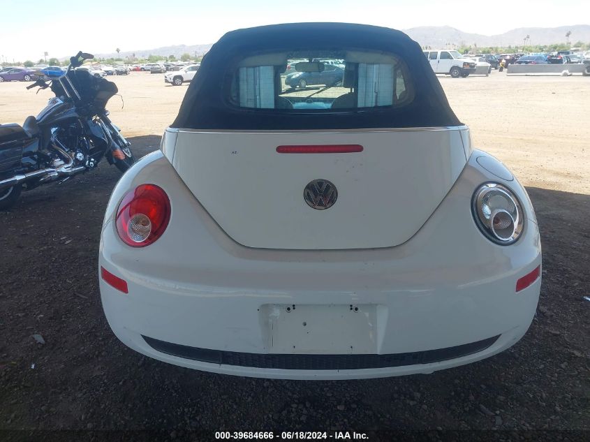 2007 Volkswagen New Beetle Triple White VIN: 3VWFG31YX7M415682 Lot: 39684666