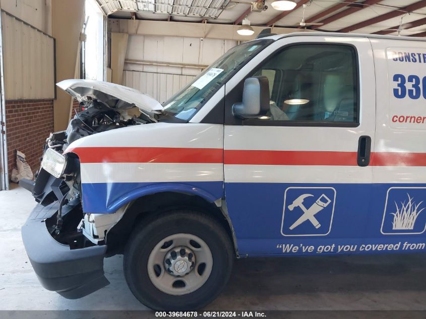 2017 Chevrolet Express 2500 Work Van VIN: 1GCWGAFF8H1240622 Lot: 39684678