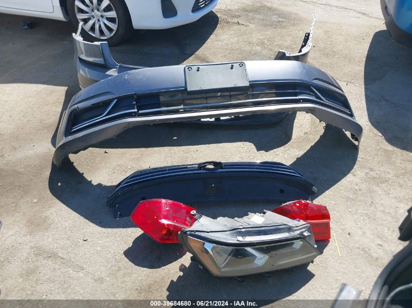 2016 Volkswagen Passat 1.8T S VIN: 1VWAT7A38GC014425 Lot: 39684680