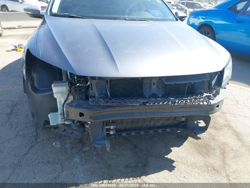 2016 Volkswagen Passat 1.8T S VIN: 1VWAT7A38GC014425 Lot: 39684680