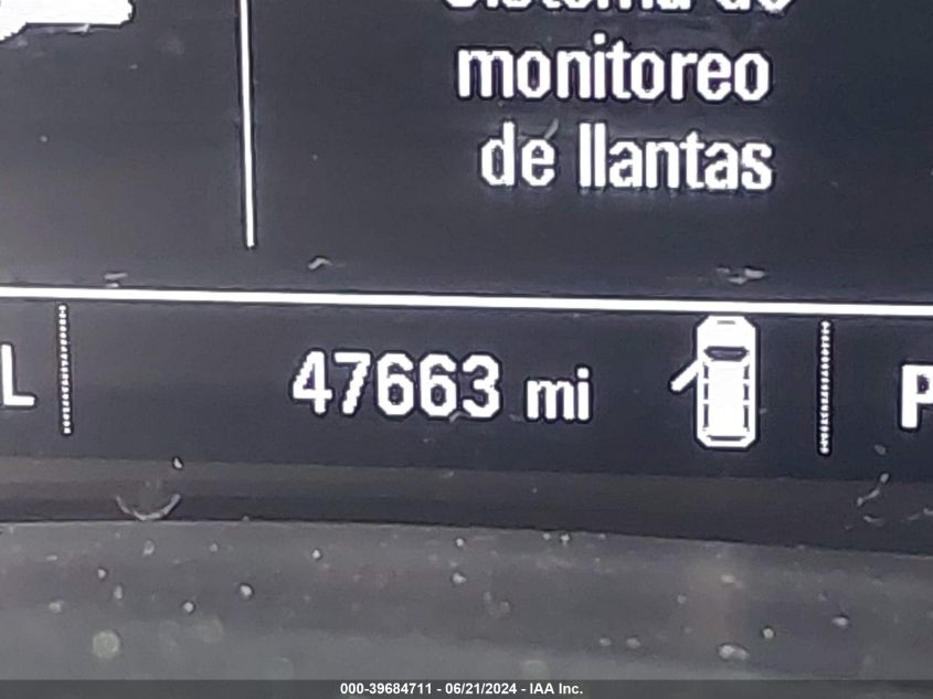 2018 Chevrolet Equinox Lt VIN: 2GNAXJEVXJ6292444 Lot: 39684711