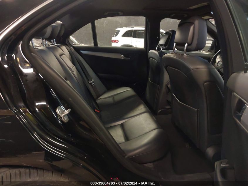 2009 Mercedes-Benz C 300 Luxury 4Matic/Sport 4Matic VIN: WDDGF81X59F265830 Lot: 39684783