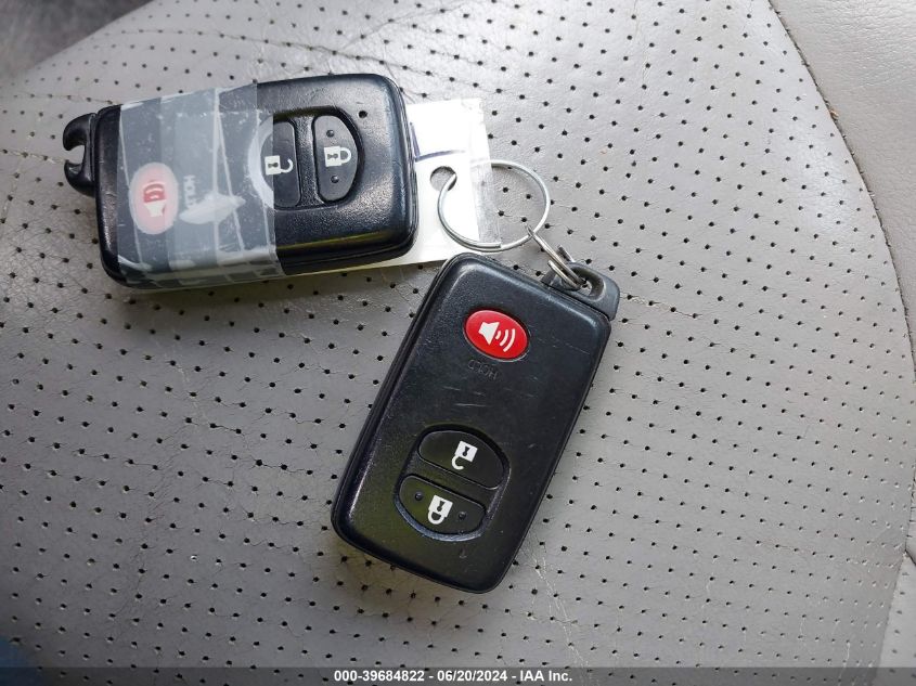 2010 Toyota Rav4 Limited V6 VIN: JTMYK4DV8AD004091 Lot: 39684822