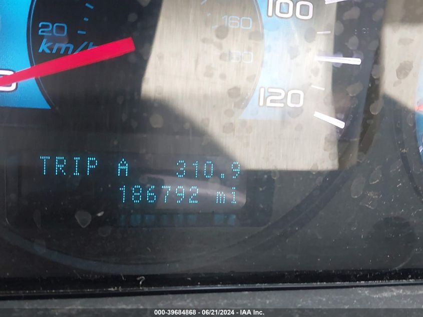 2010 Ford Fusion Se VIN: 3FAHP0HA0AR405813 Lot: 39684868