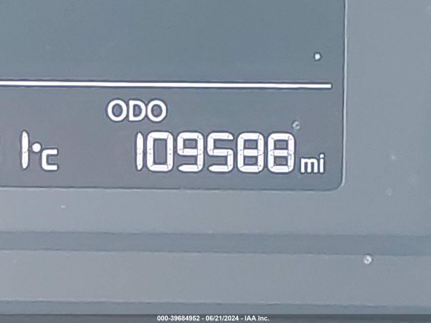 2017 Kia Forte Lx VIN: 3KPFK4A7XHE107079 Lot: 39684952