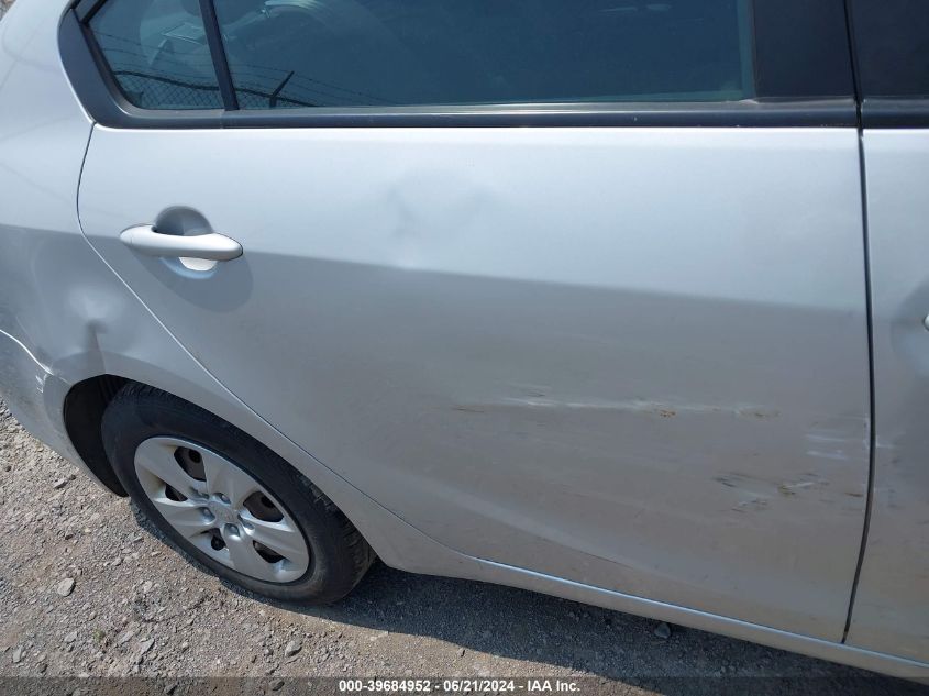 2017 Kia Forte Lx VIN: 3KPFK4A7XHE107079 Lot: 39684952