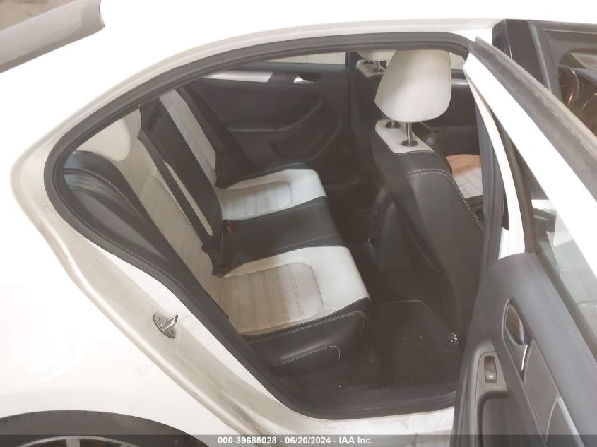 2016 Volkswagen Jetta 1.8T Sport VIN: 3VWD17AJ7GM359946 Lot: 39685028