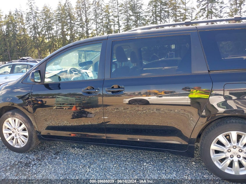 2011 Toyota Sienna Le VIN: 5TDJK3DC2BS026720 Lot: 39685039