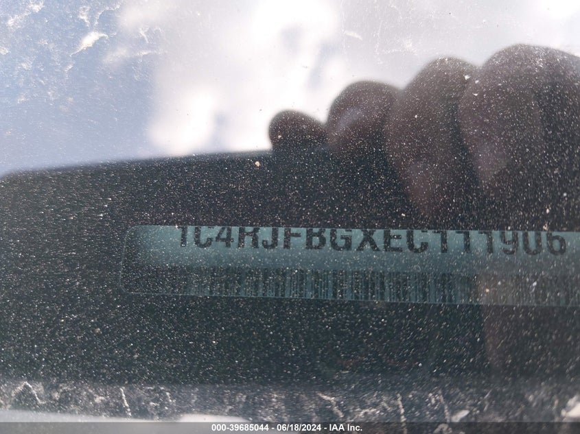 2014 Jeep Grand Cherokee Limited VIN: 1C4RJFBGXEC111906 Lot: 39685044