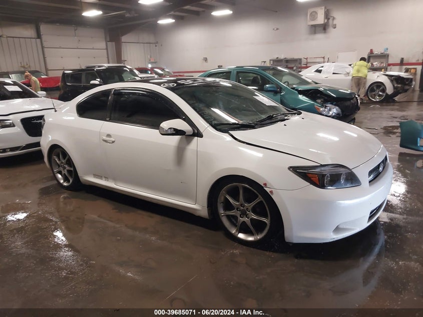 2008 Scion Tc VIN: JTKDE167080257807 Lot: 39685071