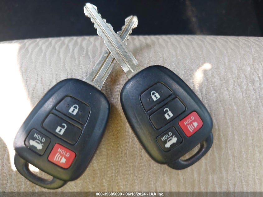 2014 Toyota Corolla Le VIN: 2T1BURHE7EC125091 Lot: 39685090