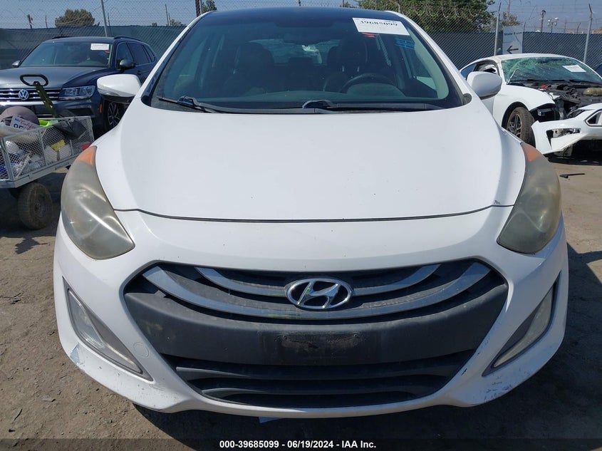 2013 Hyundai Elantra Gt VIN: KMHD35LEXDU153461 Lot: 39685099