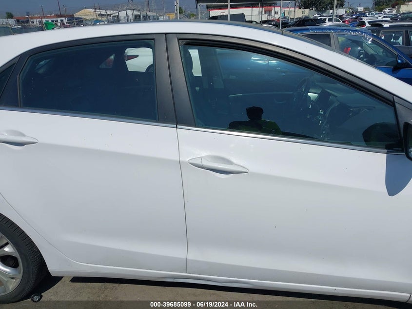 2013 Hyundai Elantra Gt VIN: KMHD35LEXDU153461 Lot: 39685099
